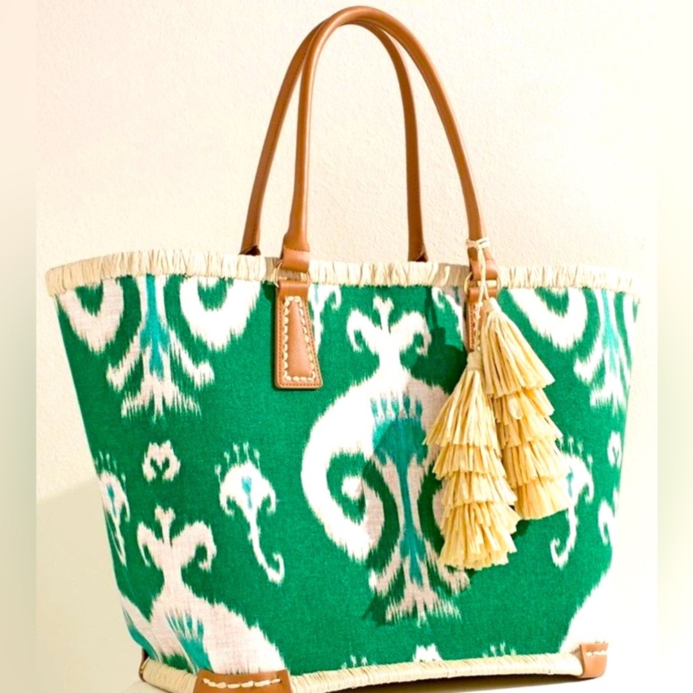 CHICO’s Ikat large tote